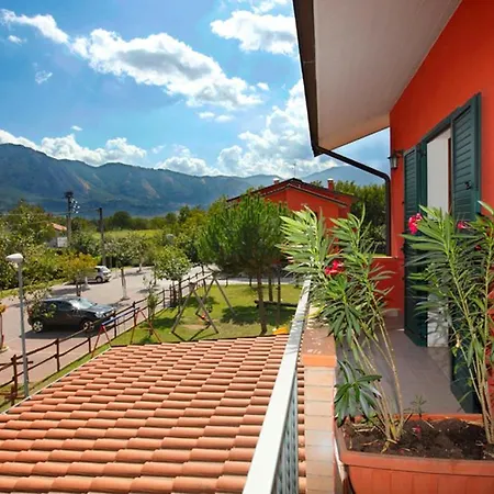 Azienda Agrituristica Pericle בית כפרי מונטלה