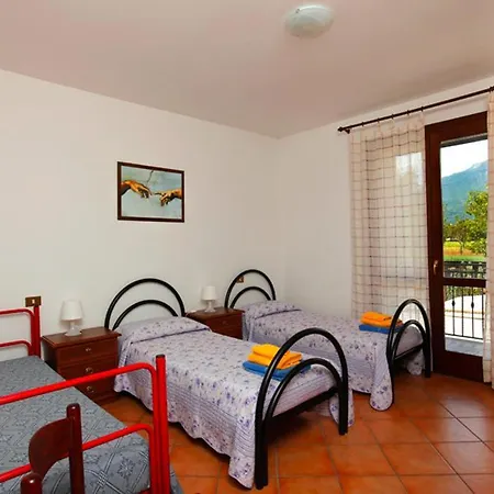 בית כפרי Azienda Agrituristica Pericle *